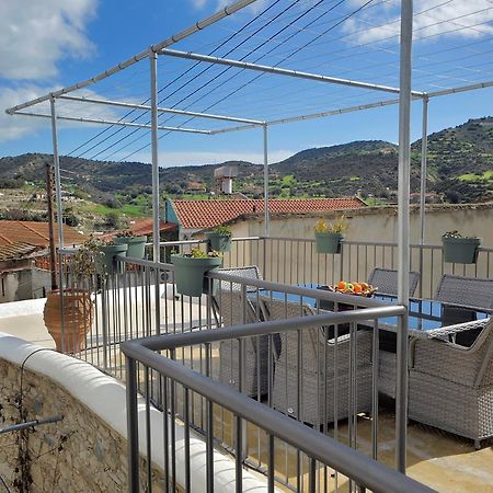Pentasino Traditional House Agios Theodoros 外观 照片